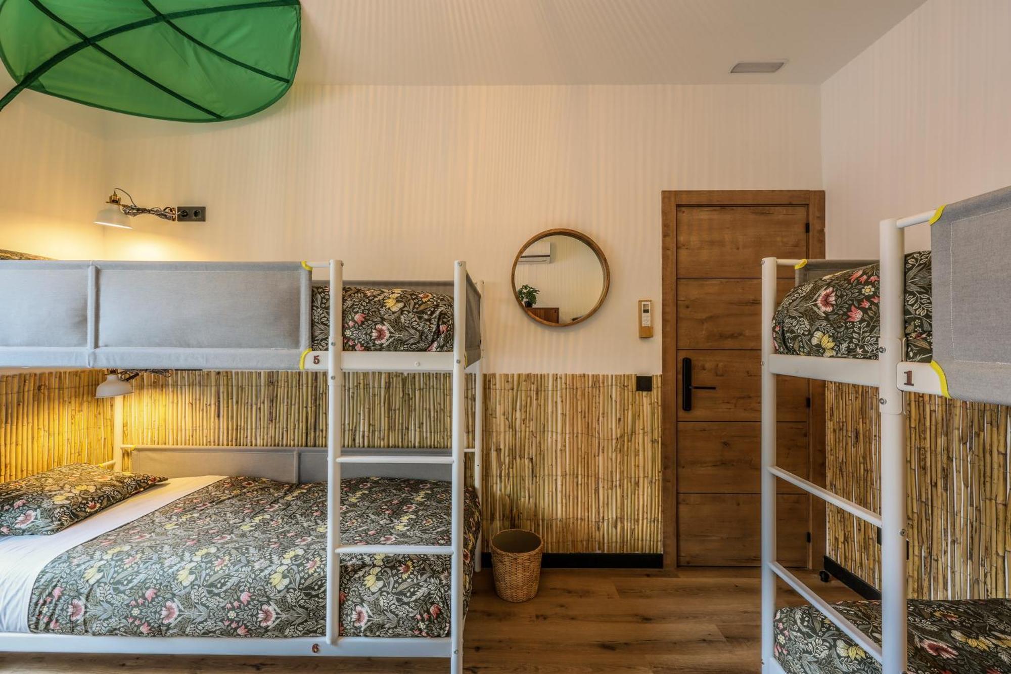 Eliseo - Livingcoworking - Malasana Madrid Exterior photo